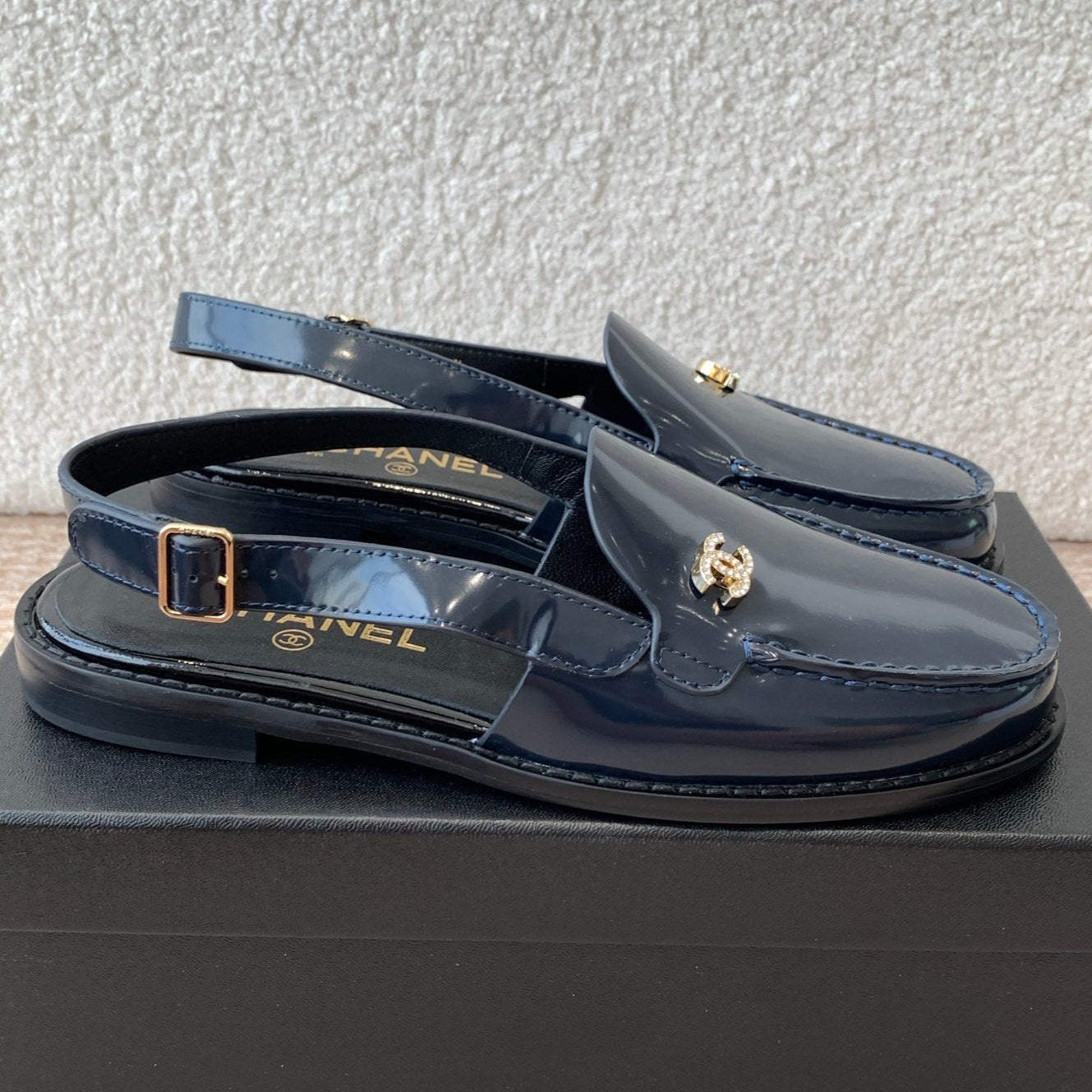 CC MOCCASIN SLINGBACK IN AEGEAN BLUE PATENT CALFSKIN - 35