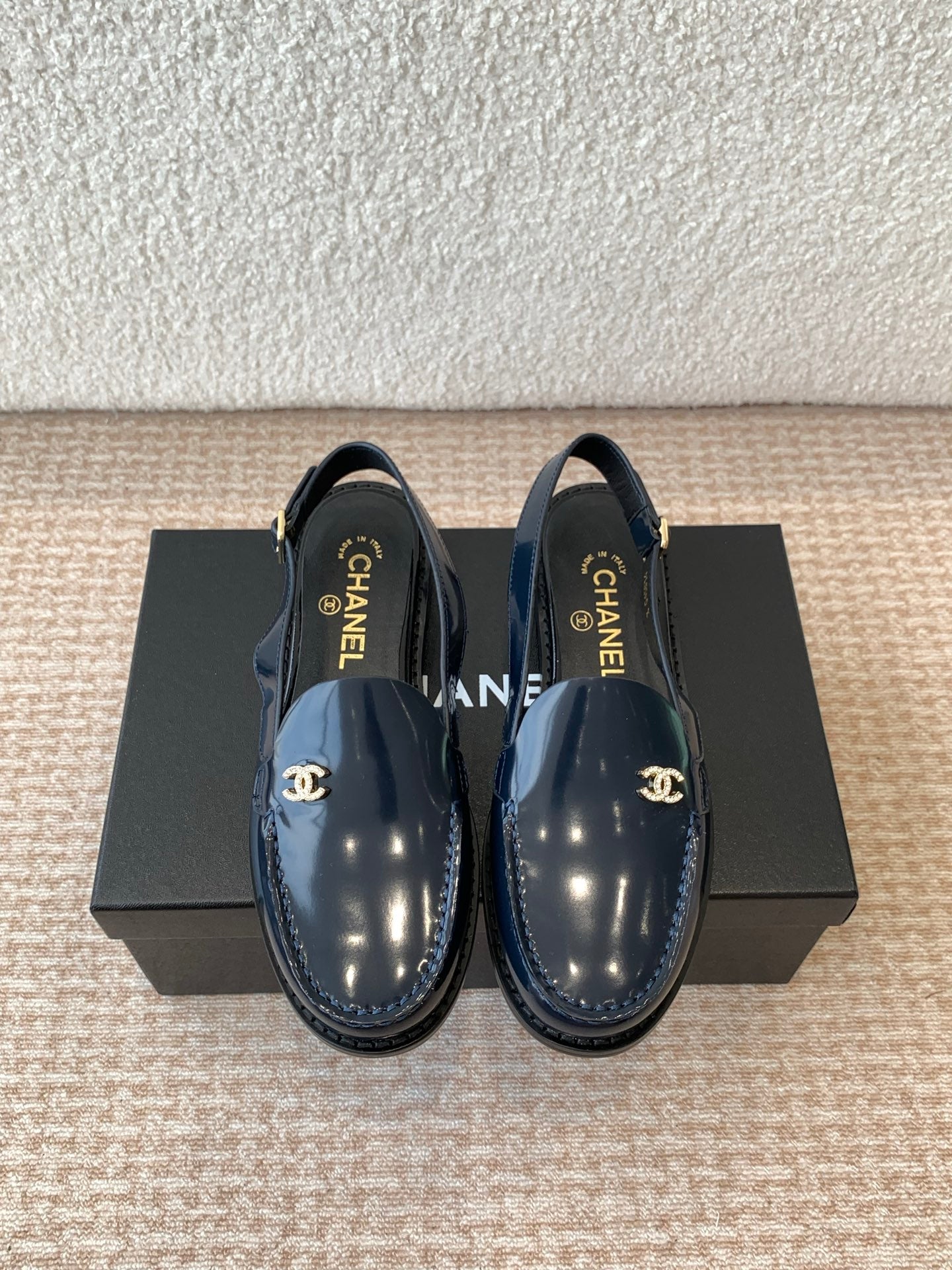 CC MOCCASIN SLINGBACK IN AEGEAN BLUE PATENT CALFSKIN - 35