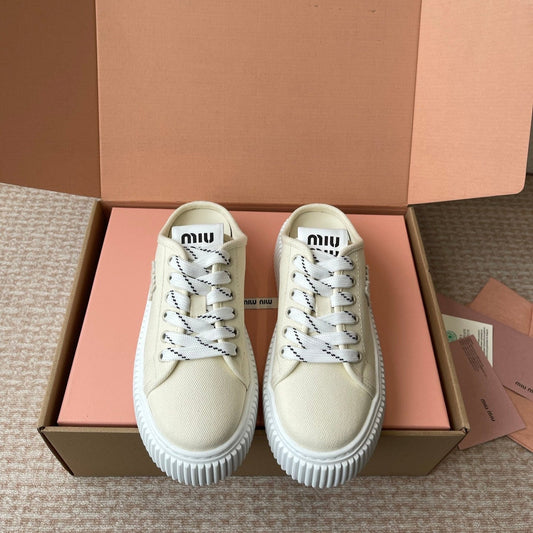 КЕДИ-МЮЛІ WASH ІЗ ДЕНІМУ КОЛЬОРУ OFF WHITE, ШНУРКИ В БІЛУ СМУЖКУ - 35
