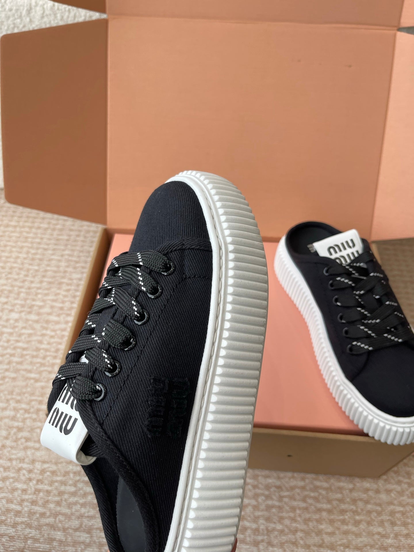 WASH SNEAKER MULES IN BLACK DENIM - 35