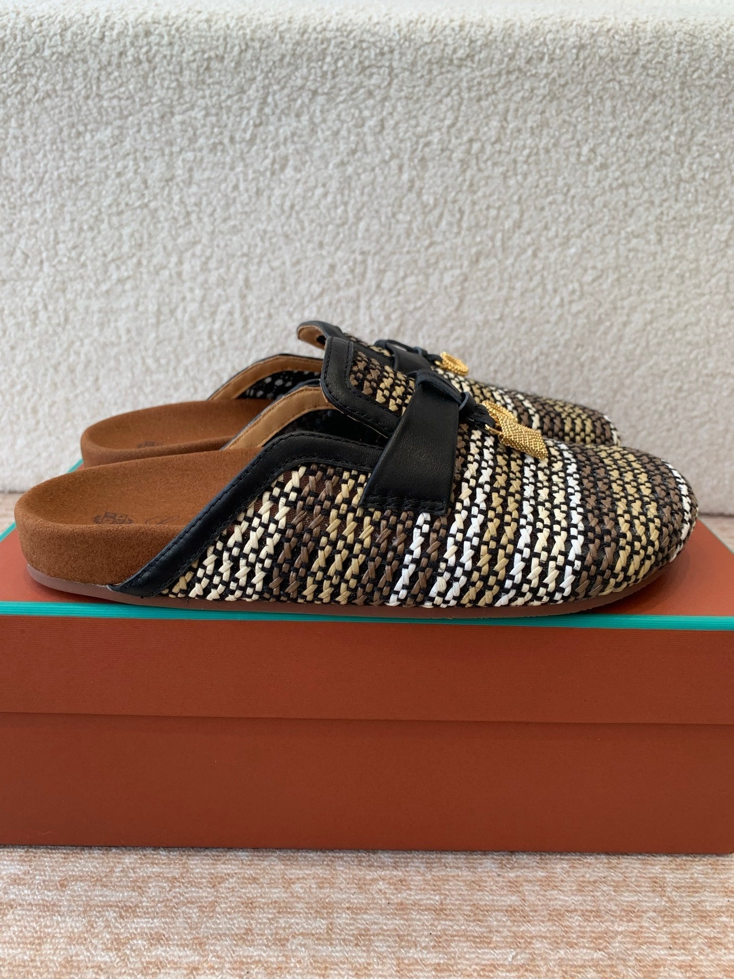 BUBBLE IN MULTICOLOR RAFFIA GOLD HARDWARE - 35