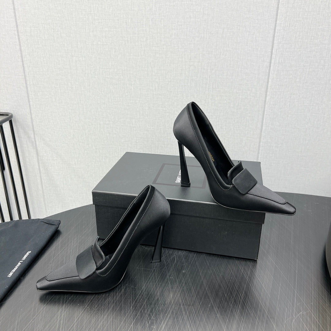 D'ORSAY PUMPS IN BLACK SILK - 34
