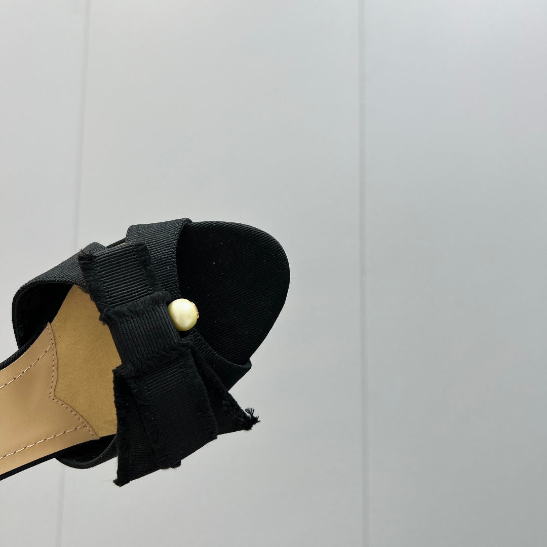 HIGH ADIORABLE MULE IN BLACK FABRIC - 35