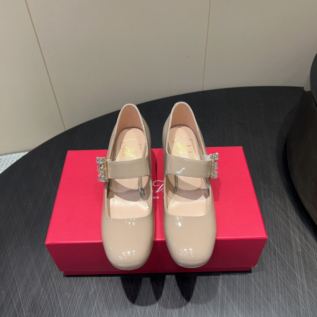 ROGER VIVIER 25S TRÈS VIVIER 50MM IN NUDE CALFSKIN WITH RHINESTONE BUCKLE - 34