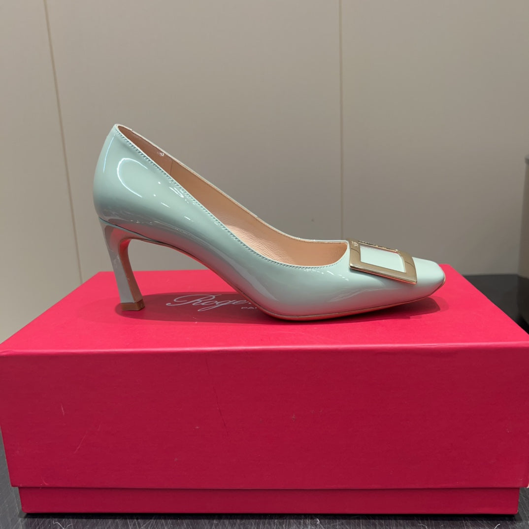 ROGER VIVIER 25S BELLE VIVIER PUMPS 70MM IN PALE MINT GREEN CALFSKIN GOLD BUCKLE - 34