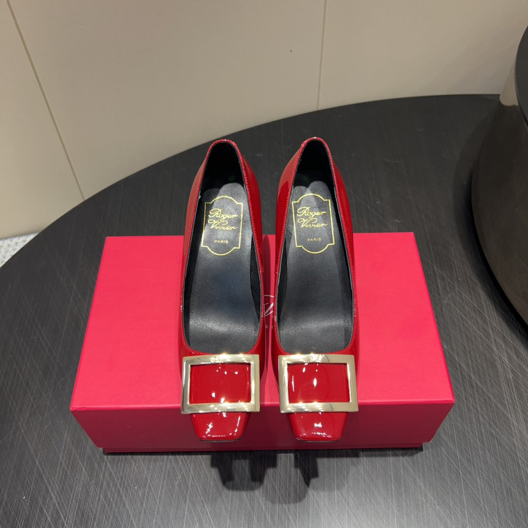 BELLE VIVIER PUMPS IN RED GLOSSY CALFSKIN GOLD BUCKLE - 34