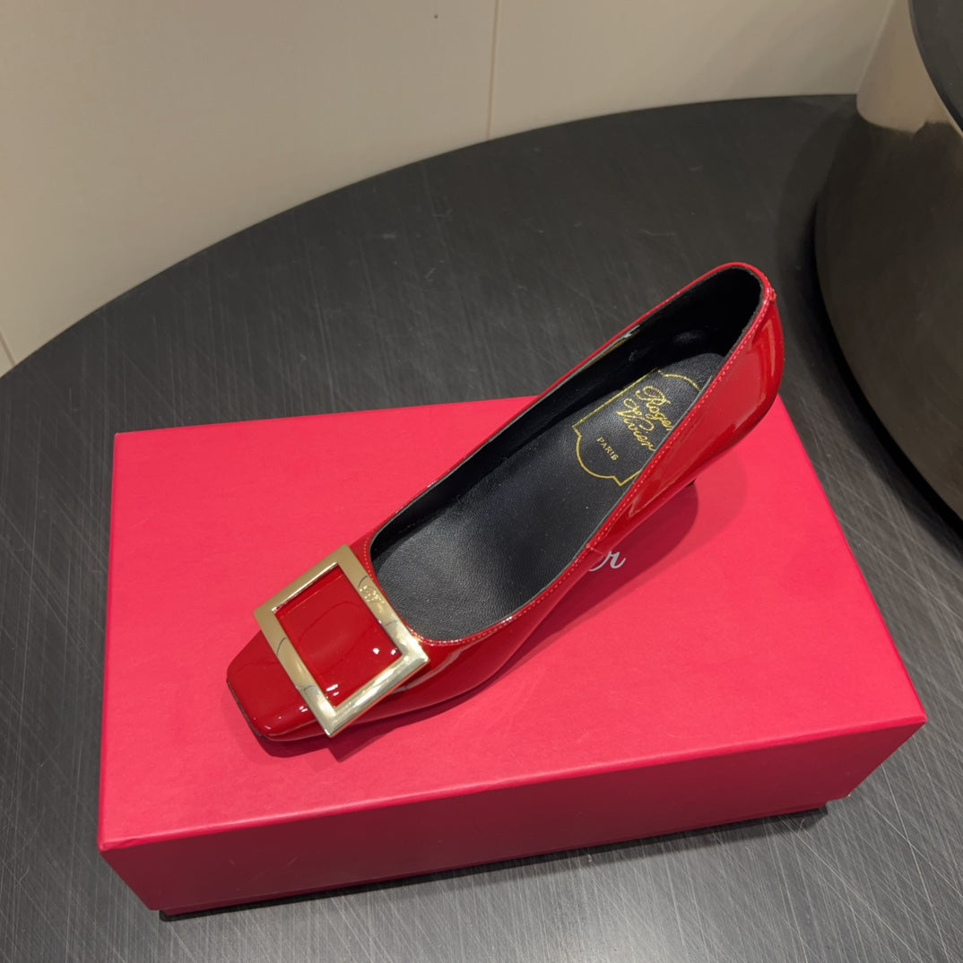 BELLE VIVIER PUMPS IN RED GLOSSY CALFSKIN GOLD BUCKLE - 34