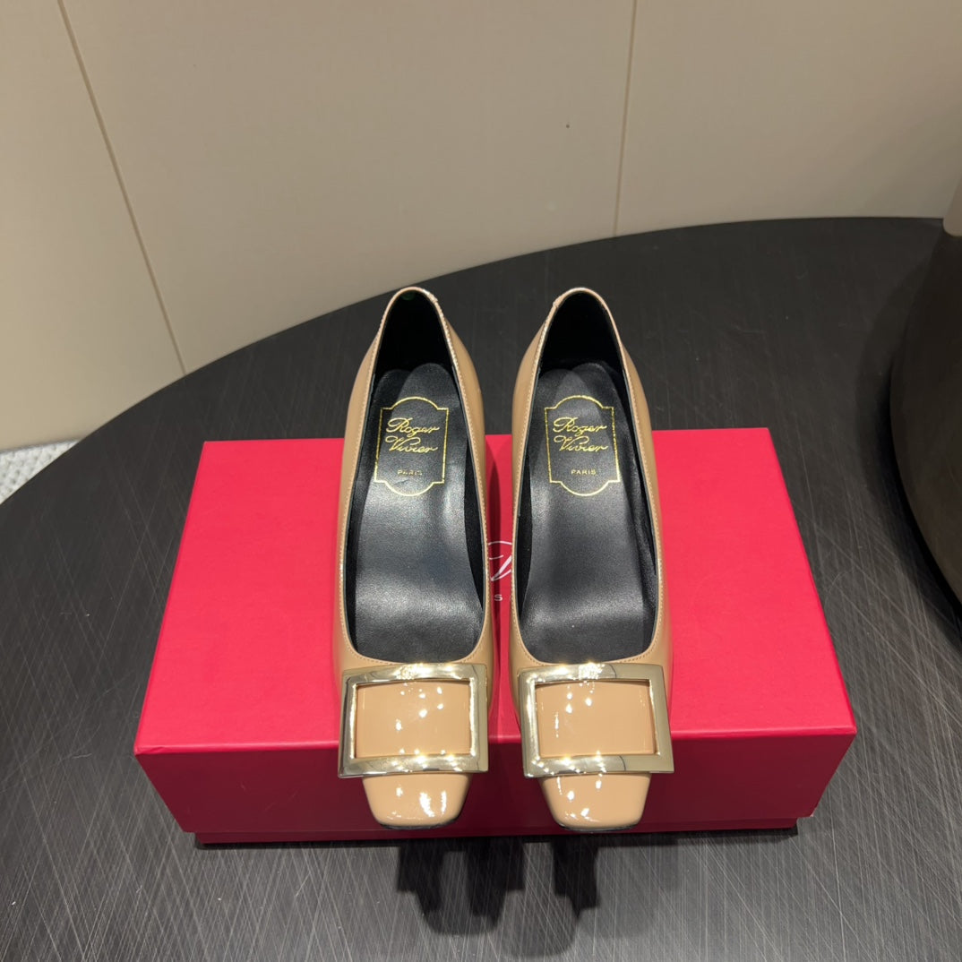 ROGER VIVIER 25S BELLE VIVIER PUMPS 45MM IN BEIGE CALFSKIN GOLD BUCKLE - 34
