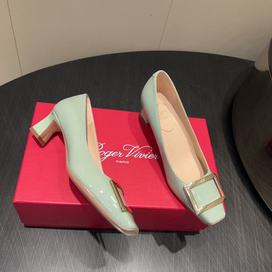 ROGER VIVIER 25S BELLE VIVIER PUMPS 45MM IN PALE MINT GREEN CALFSKIN GOLD BUCKLE - 34