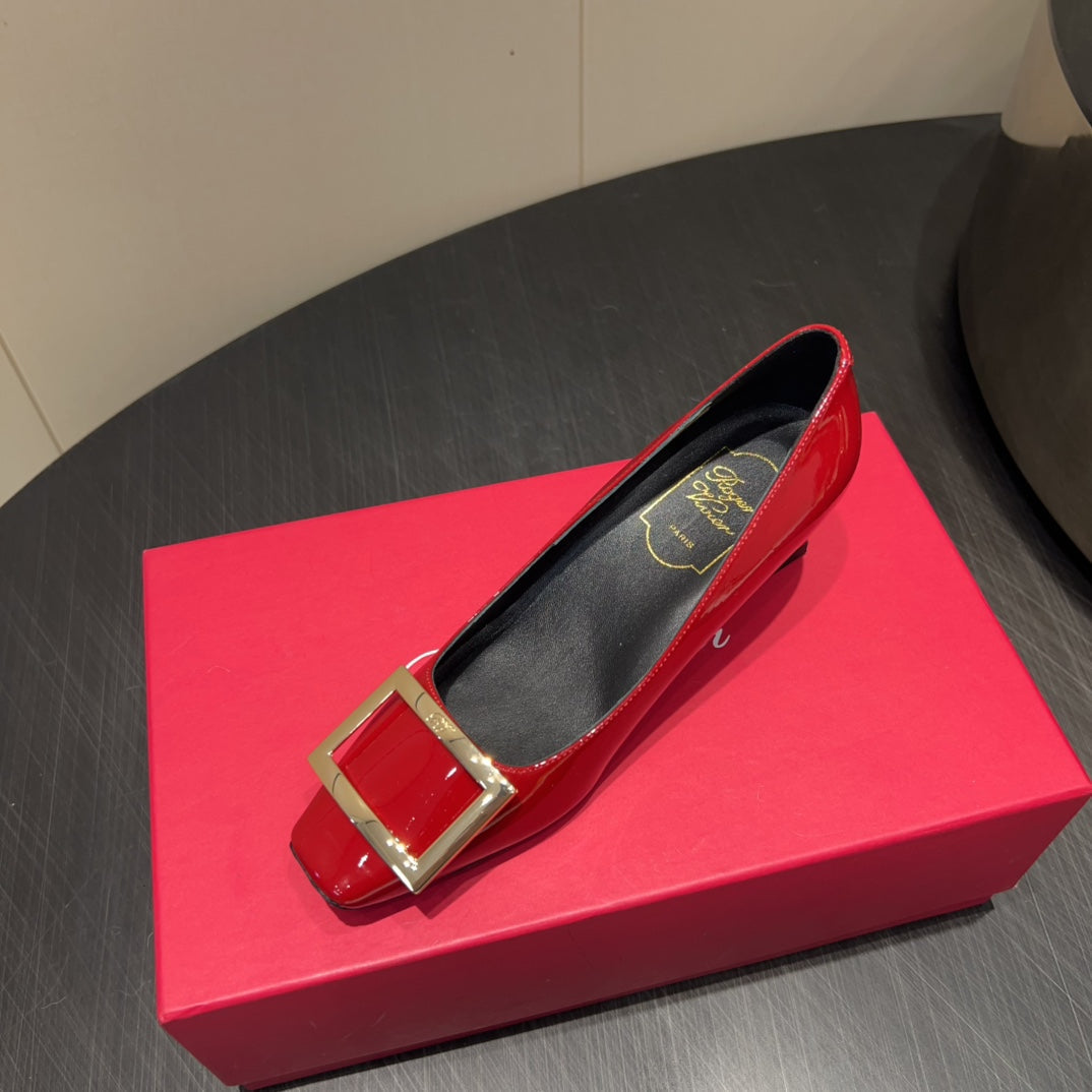 ROGER VIVIER 25S BELLE VIVIER PUMPS 45MM IN CRIMSON RED CALFSKIN GOLD BUCKLE - 34