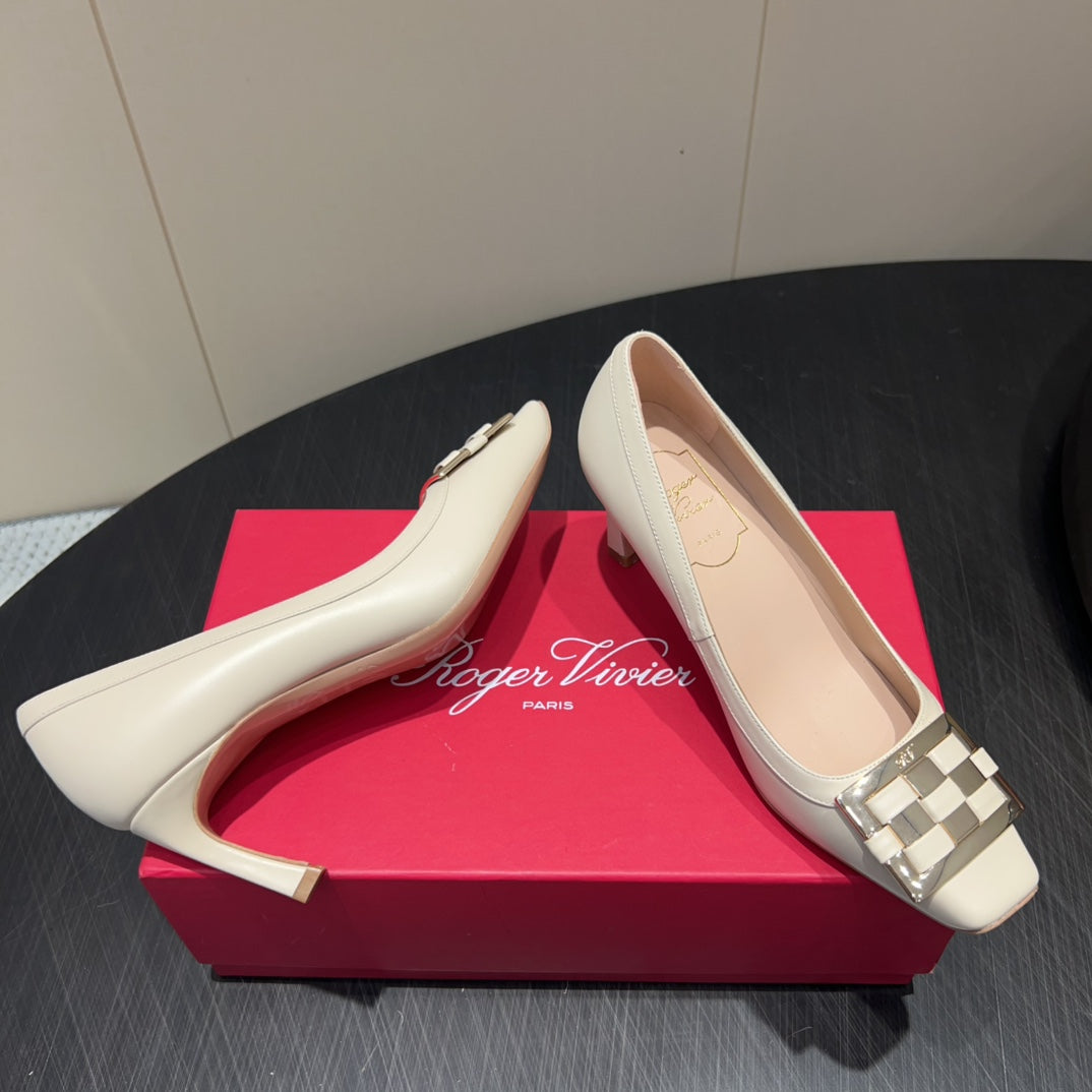 ROGER VIVIER 25S TROMPETTE SQUARE TOE HIGH HEELS 70MM IN IVORY SHINY CALFSKIN - 34