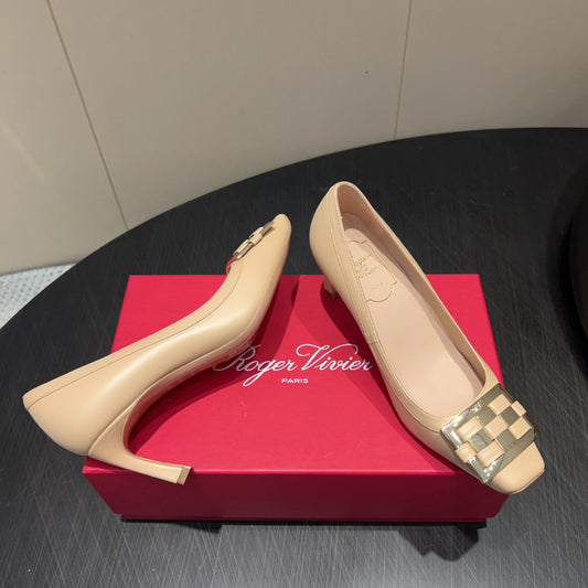 ROGER VIVIER 25S TROMPETTE SQUARE TOE HIGH HEELS 70MM IN NUDE SHINY CALFSKIN - 34