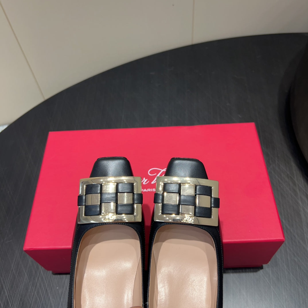 ROGER VIVIER 25S TROMPETTE SQUARE TOE HIGH HEELS 45MM IN BLACK SHINY CALFSKIN - 34