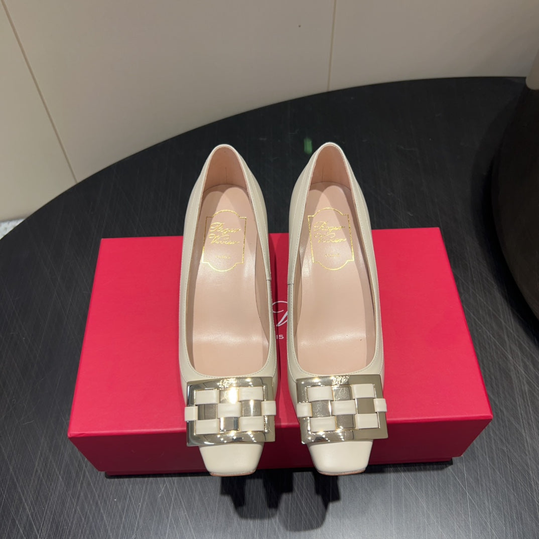 ROGER VIVIER 25S TROMPETTE SQUARE TOE HIGH HEELS 45MM IN IVORY SHINY CALFSKIN - 34