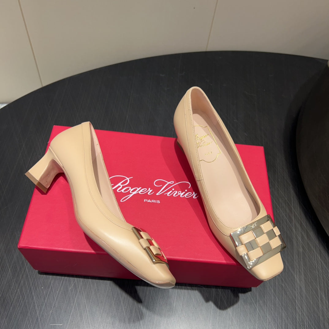 ROGER VIVIER 25S TROMPETTE SQUARE TOE HIGH HEELS 45MM IN NUDE SHINY CALFSKIN - 34