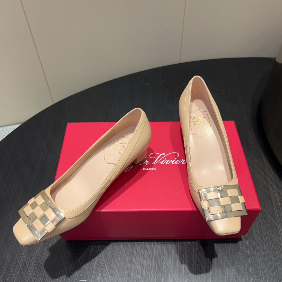 ROGER VIVIER 25S TROMPETTE SQUARE TOE HIGH HEELS 45MM IN NUDE SHINY CALFSKIN - 34