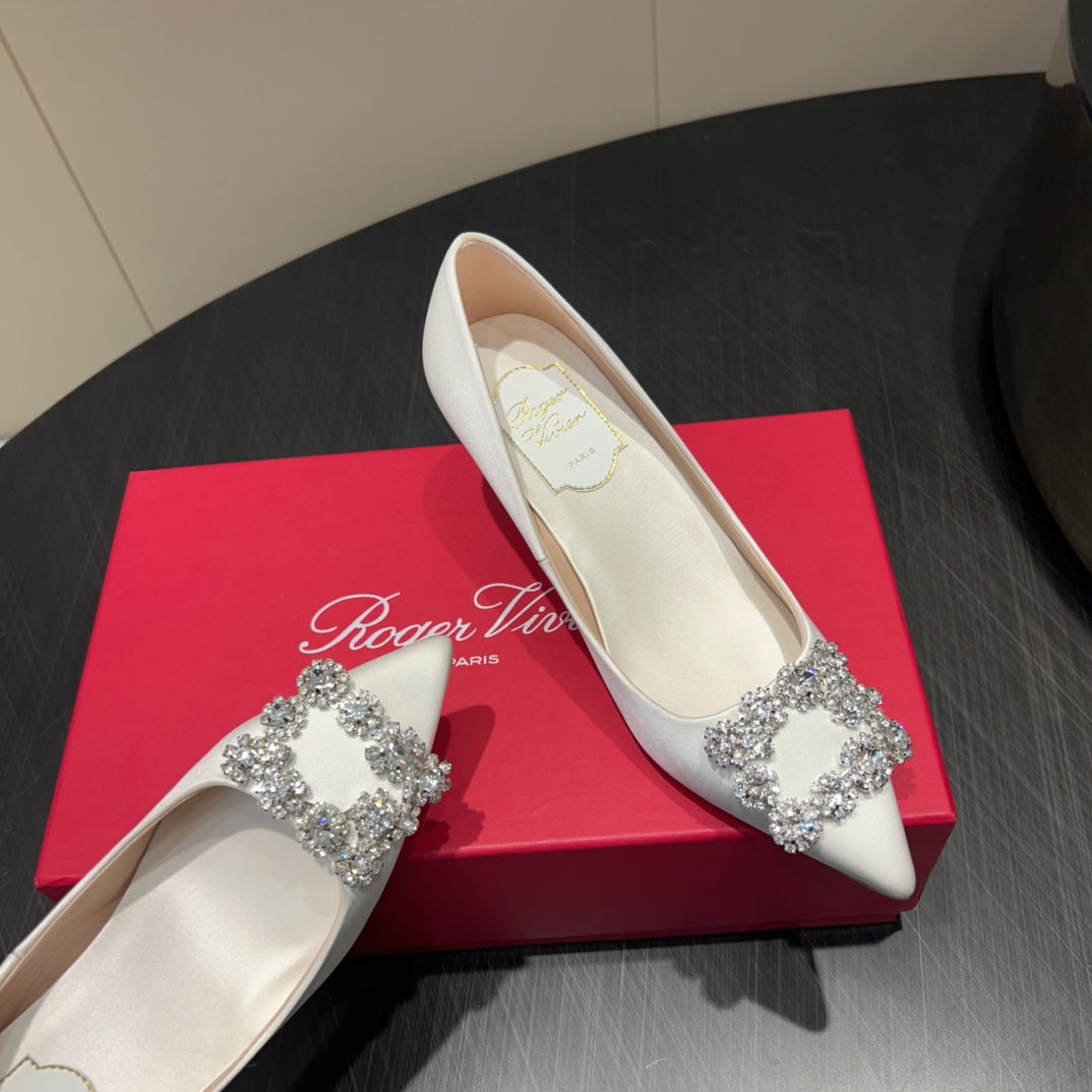 ROGER VIVIER 25S POINTED TOE HIGH HEELS 70MM IN IVORY SILK EMBELLISHED CRYSTALS - 34