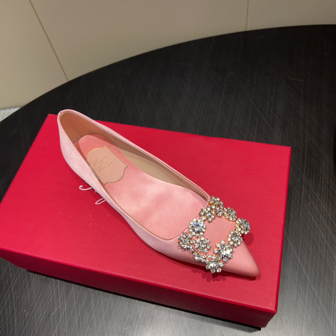 ROGER VIVIER 25S GRETE BALLET FLATS IN BABY PINK SILK WITH EMBELLISHED CRYSTALS - 34