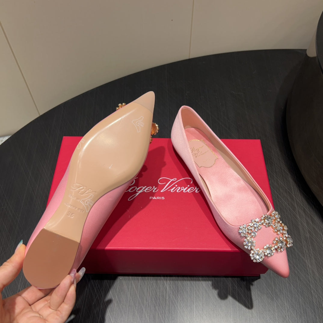ROGER VIVIER 25S GRETE BALLET FLATS IN BABY PINK SILK WITH EMBELLISHED CRYSTALS - 34