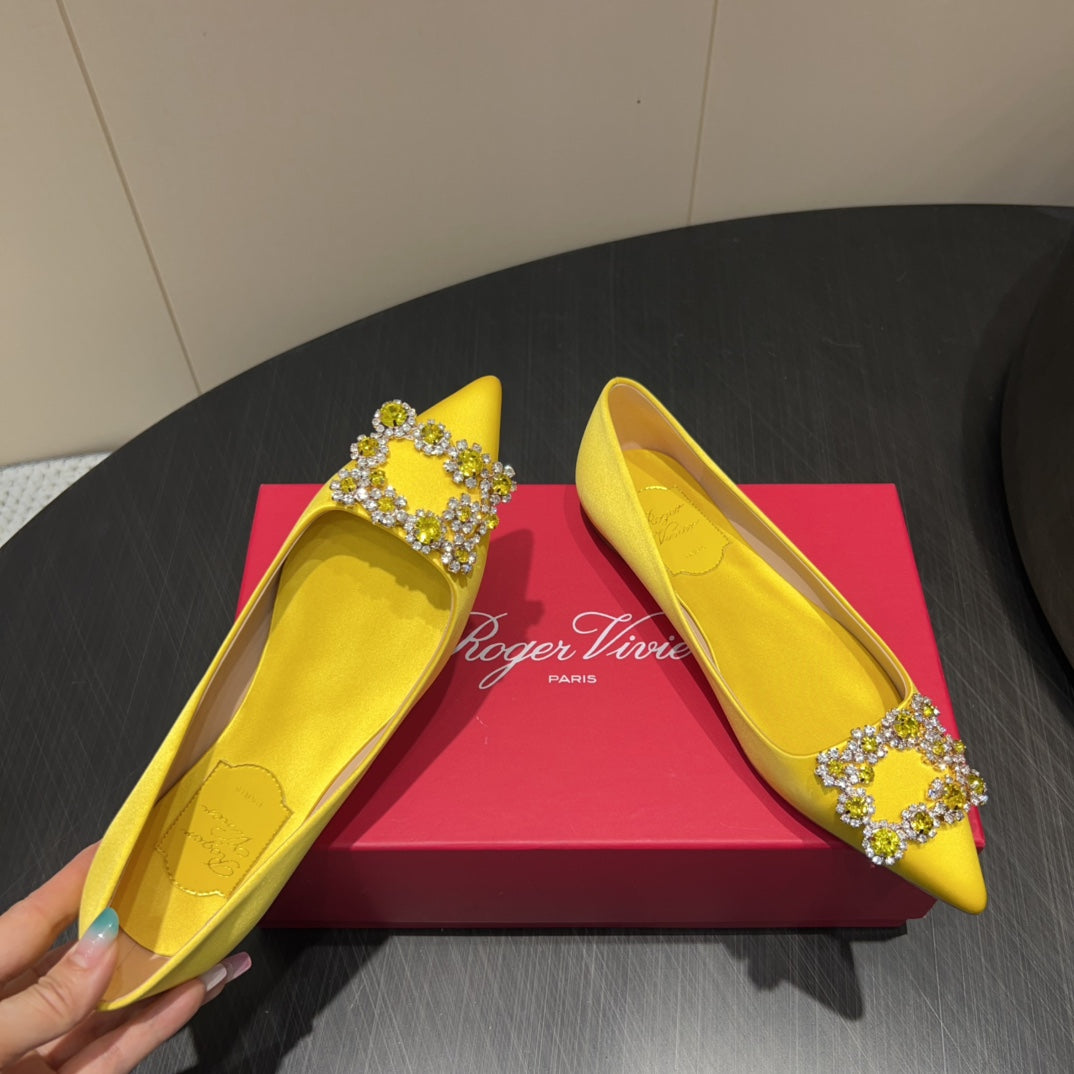 ROGER VIVIER 25S GRETE BALLET FLATS IN BRIGHT YELLOW SILK WITH EMBELLISHED CRYSTALS - 34