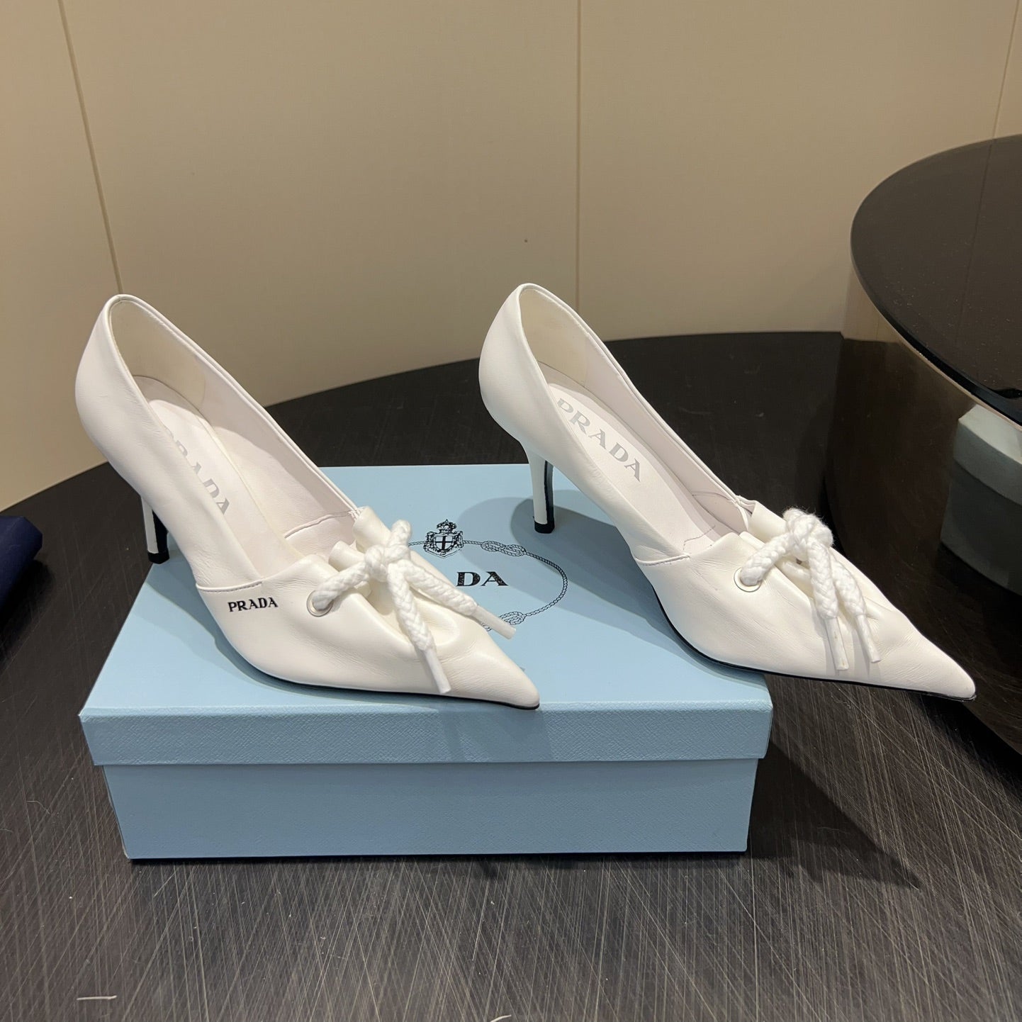 PRADA 25S POINTED TOE HIGH HEELS 85MM IN IVORY LAMBSKIN WITH TIE UP DESIGN - 35