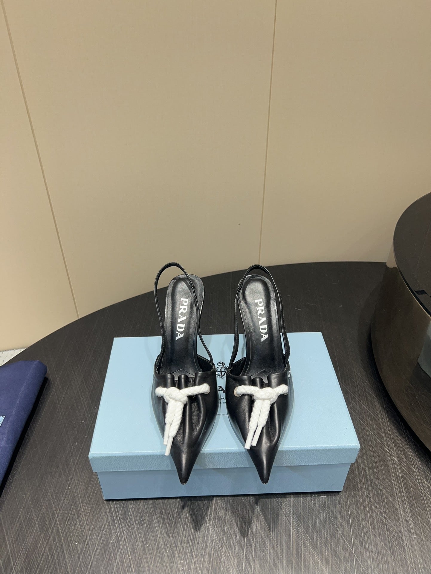 PRADA 25S POINTED TOE SLINGBACK 85MM IN BLACK LAMBSKIN WITH TIE UP DESIGN - 35