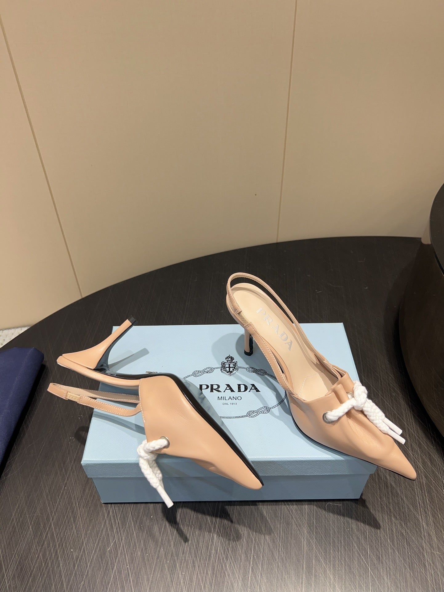 PRADA 25S POINTED TOE SLINGBACK 85MM IN BEIGE LAMBSKIN WITH TIE UP DESIGN - 35