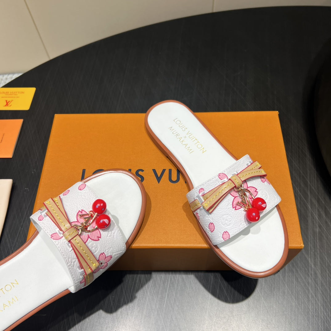 LV SLIDE SANDALS 25S IN WHITE CALFSKIN WITH CHERRY BLOSSOM BUCKLE - 35