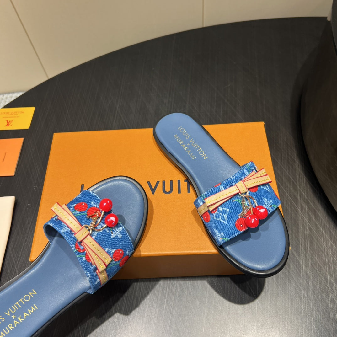 LV SLIDE SANDALS 25S IN DARK BLUE DENIM AND CALFSKIN WITH CHERRY BLOSSOM BUCKLE - 35