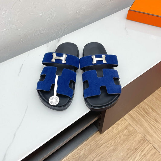 CHYPRE SANDAL AZURE SUEDE WITH H BUCKLE - 34