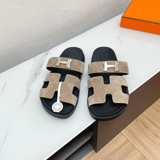 CHYPRE SANDAL LIGHT GRAY SUEDE WITH H BUCKLE - 34