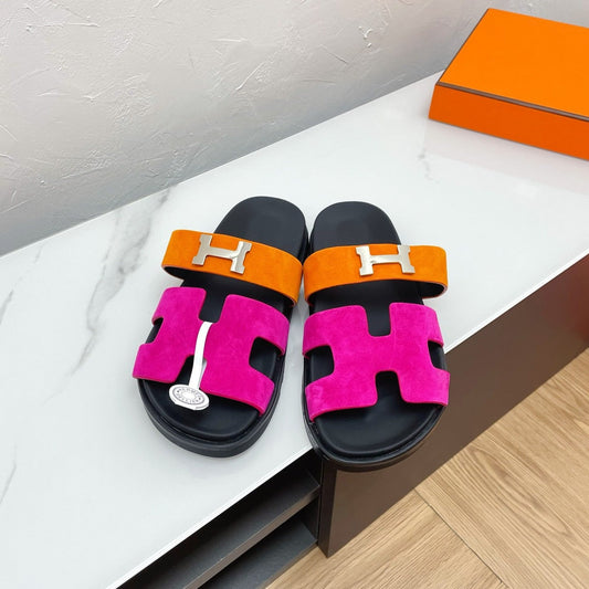 CHYPRE SANDAL DEEP PINK MIX ORANGE SUEDE WITH H BUCKLE - 34