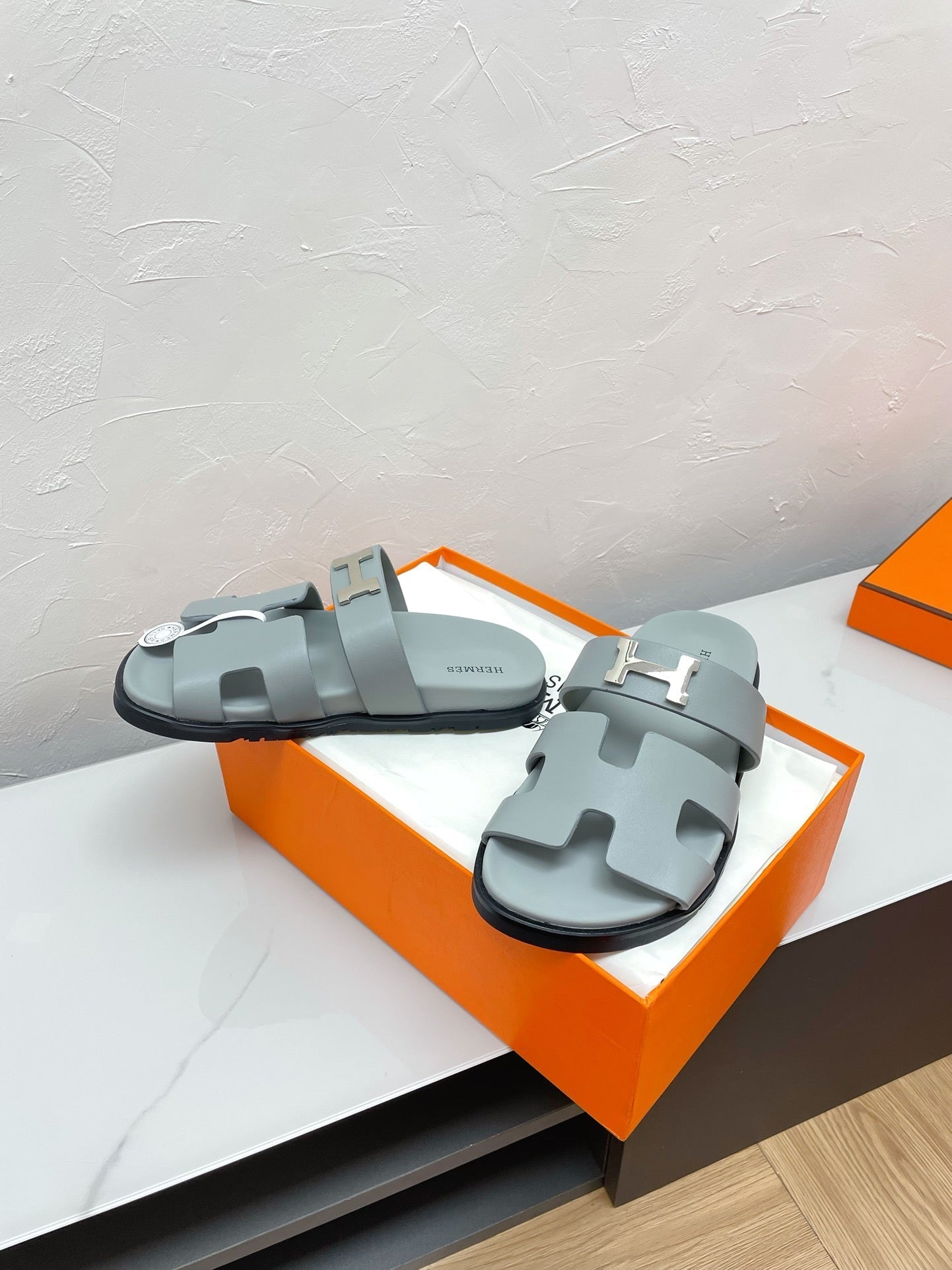 CHYPRE SANDAL PASTEL BLUE LAMBSKIN WITH H BUCKLE - 34