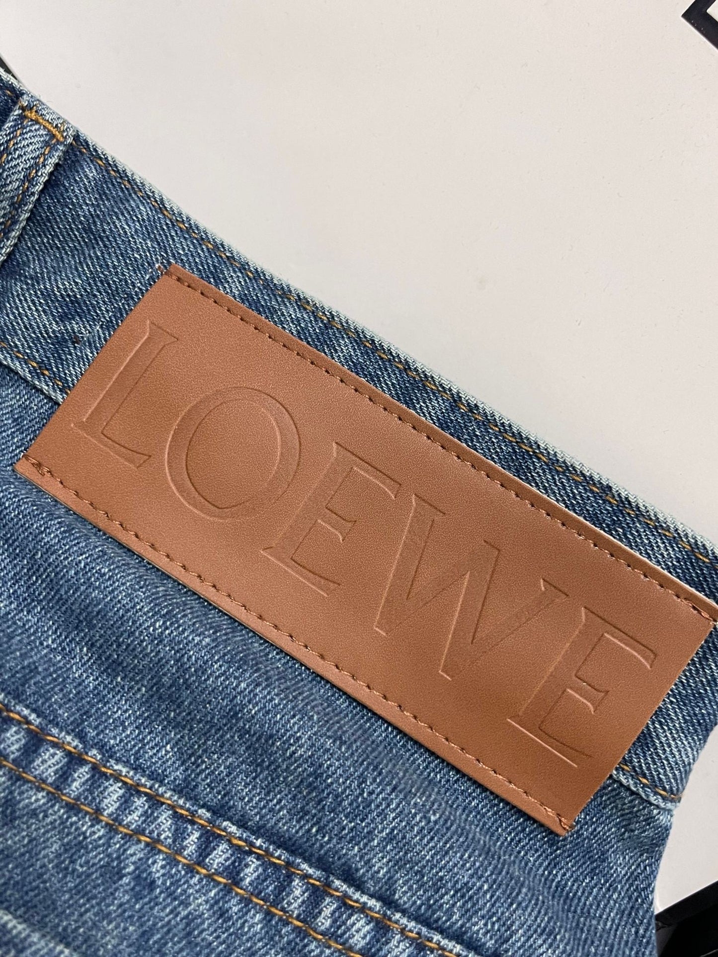 Loew White Anagram Blue Jean