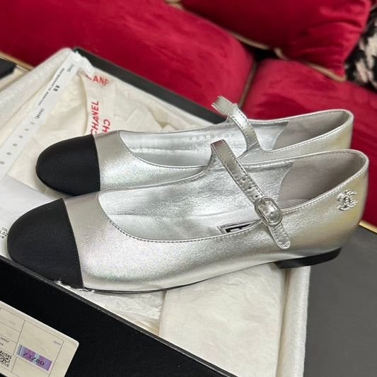MARY JANE ROUND TOE IN SILVER CALFSKIN AND BLACK SATIN - 35
