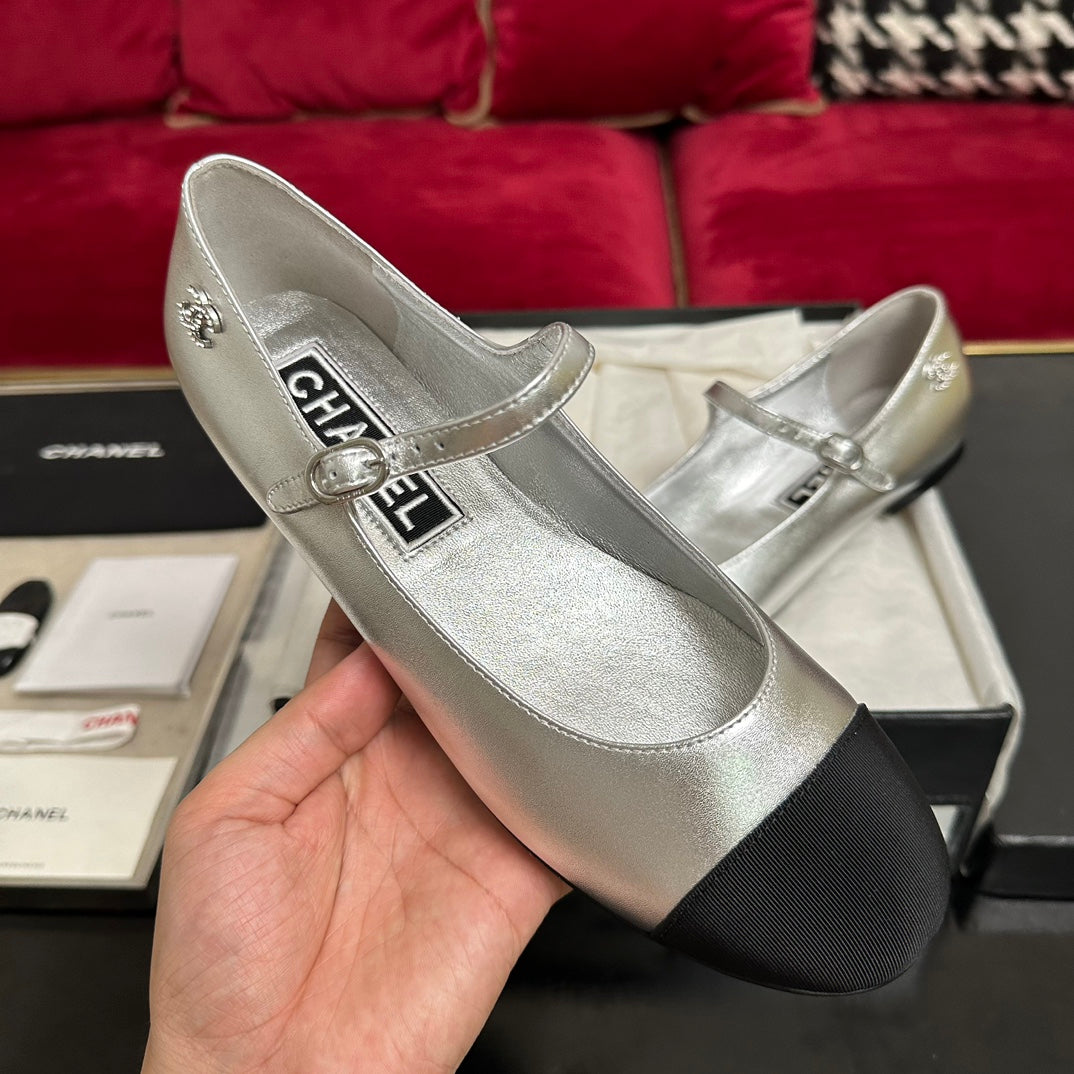 MARY JANE ROUND TOE IN SILVER CALFSKIN AND BLACK SATIN - 35