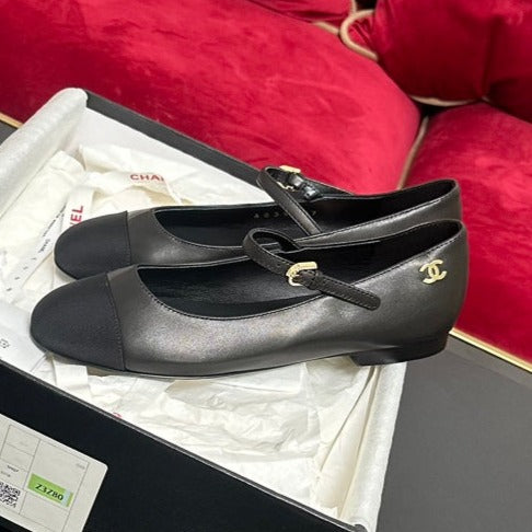 MARY JANE SHOES IN BLACK CALFSKIN AND SATIN - 35