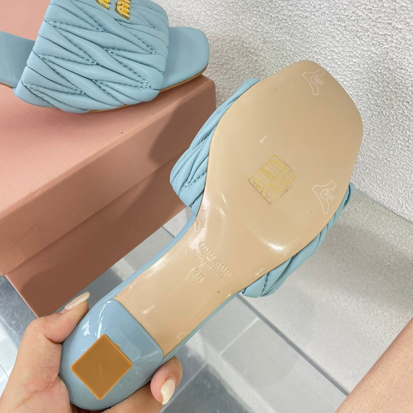Women's Mid - Heel Baby Blue Leather - 35