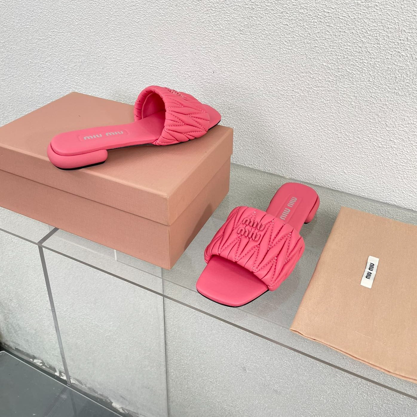 Women's Rose Red Leather Slippers - 35
