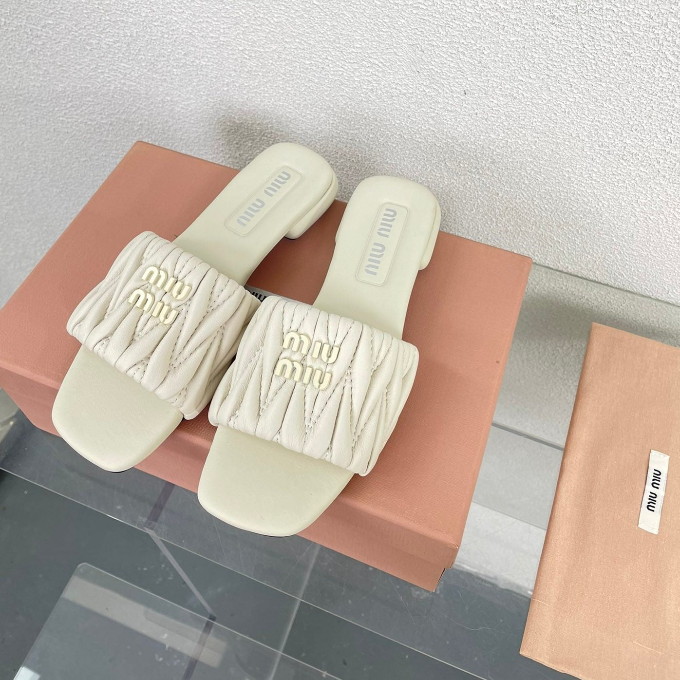 Women's White Leather Slippers - 35