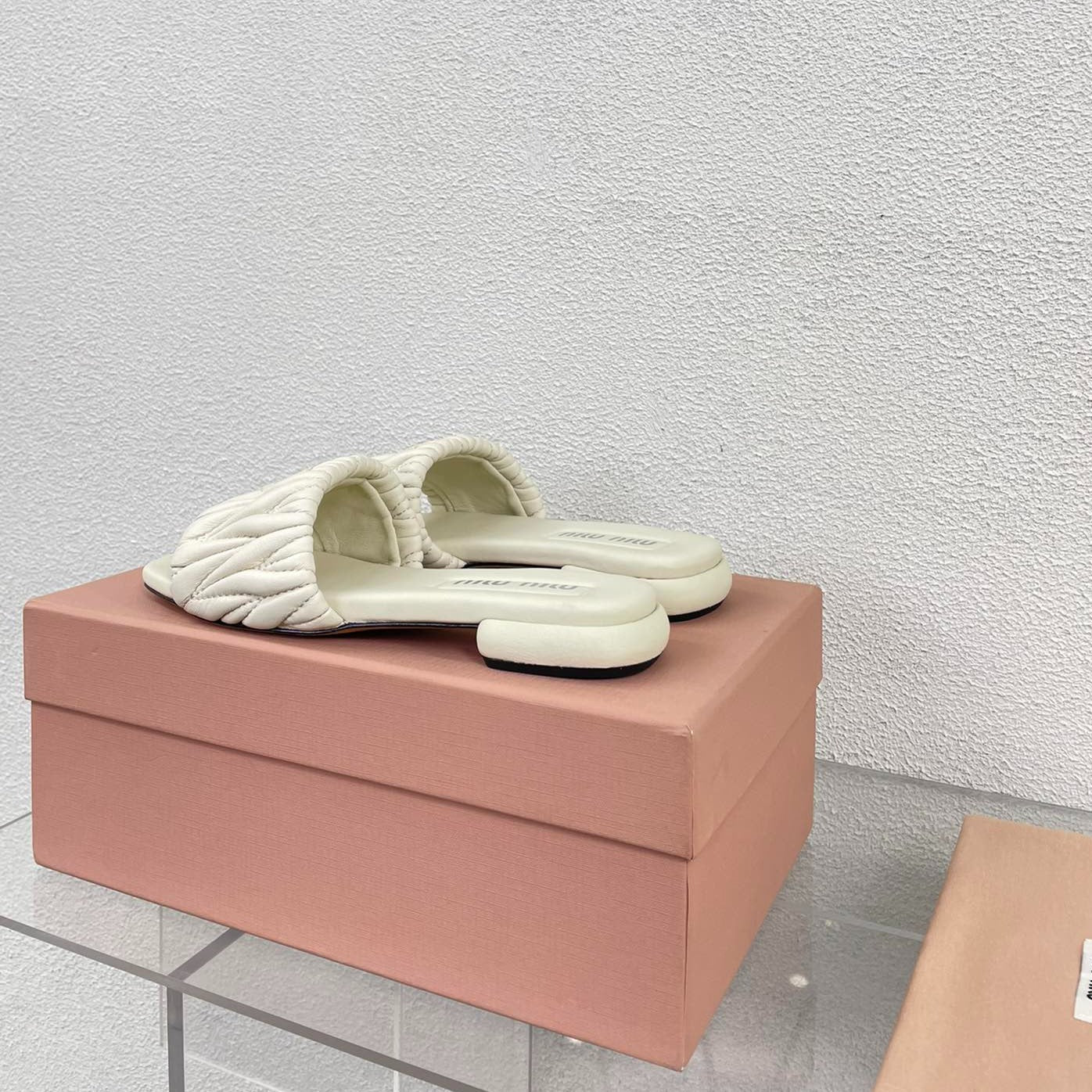 Women's White Leather Slippers - 35