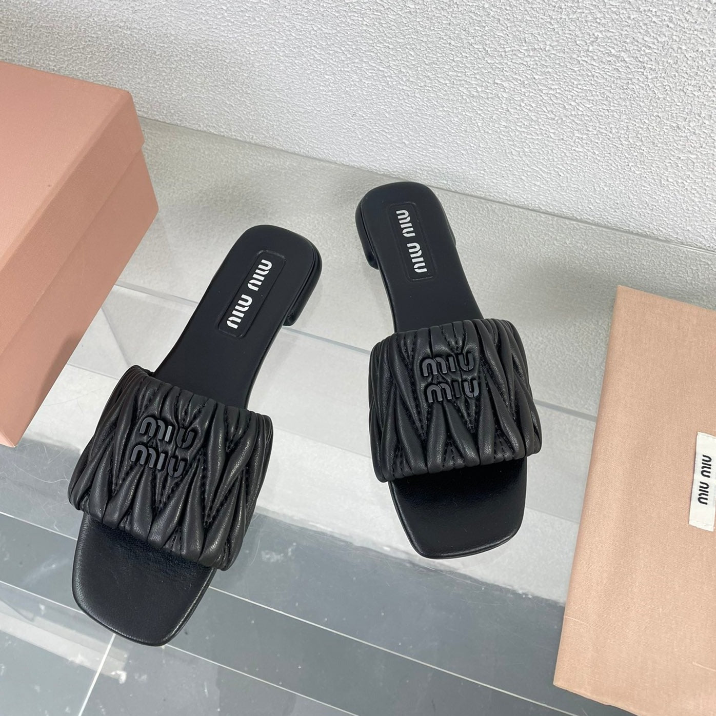 Women's Black Leather Slippers - 35
