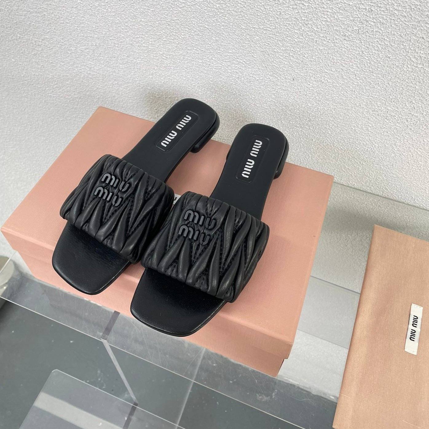 Women's Black Leather Slippers - 35