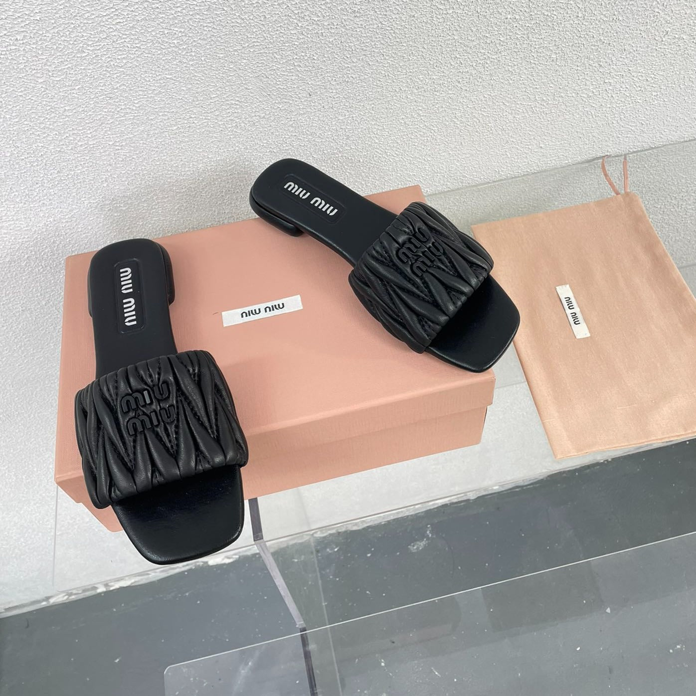 Women's Black Leather Slippers - 35