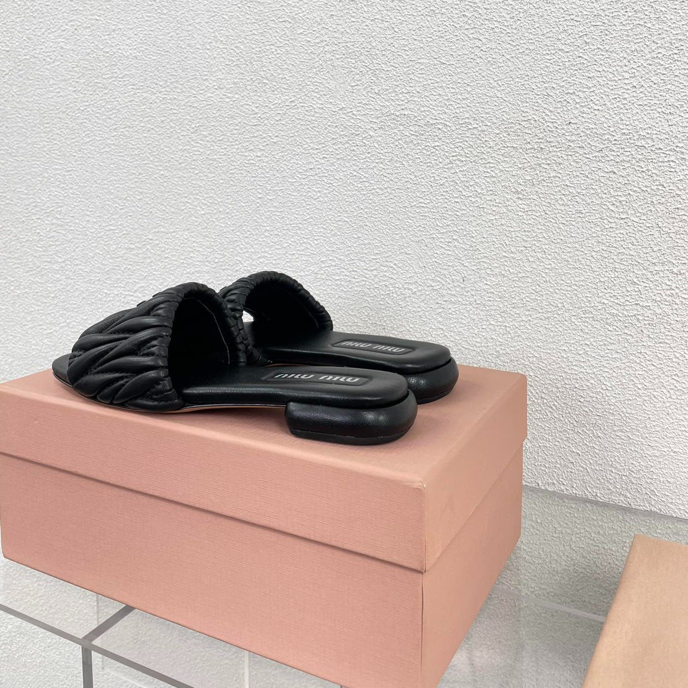 Women's Black Leather Slippers - 35