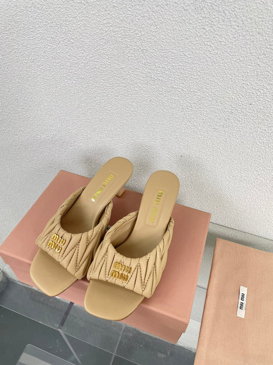 Women's Mid - Heel Apricot Leather Stylized - 35