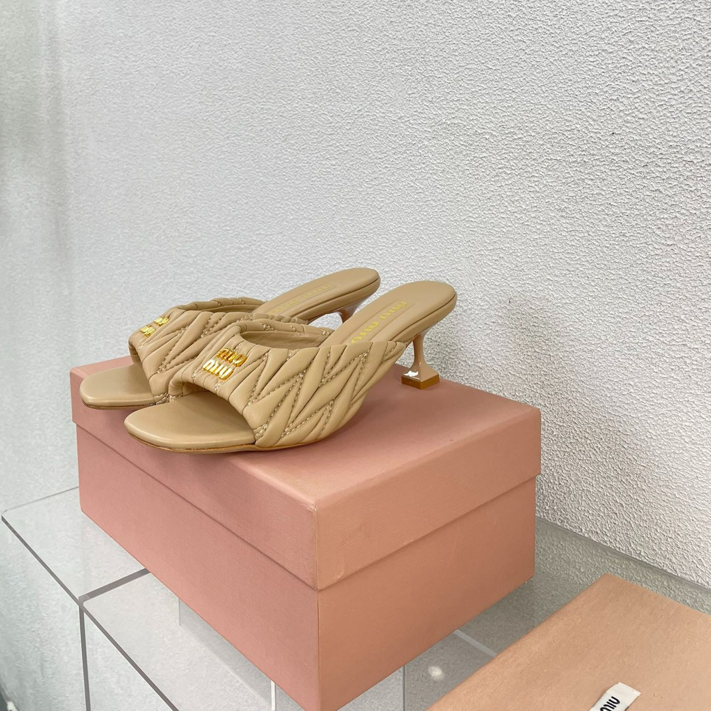 Women's Mid - Heel Apricot Leather Stylized - 35