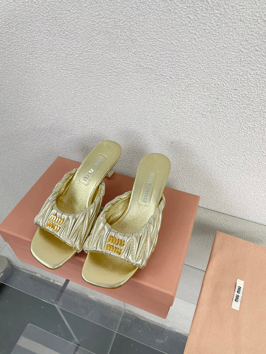 Women's Mid - Heel Metallic Yellow Color Leather Stylized - 35