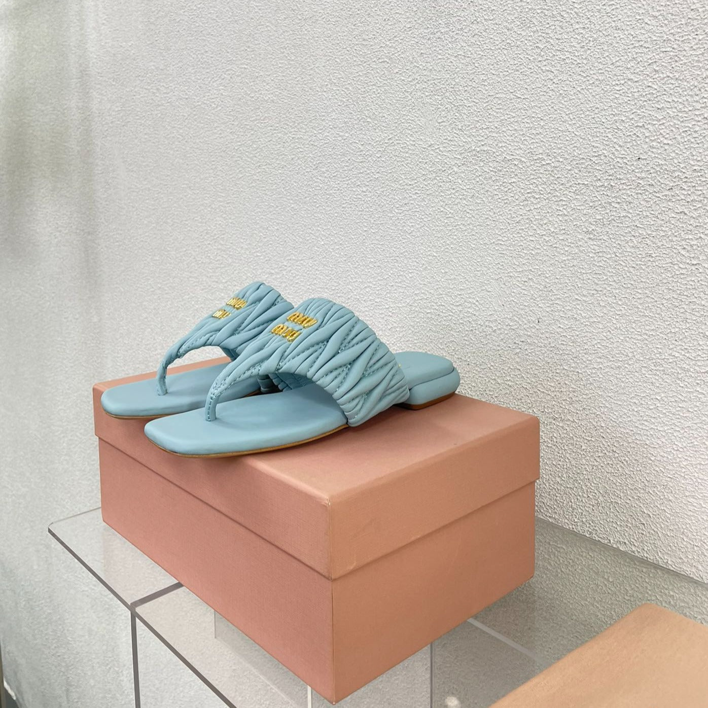 Flip-Flops Baby Blue Leather Stylized - 35