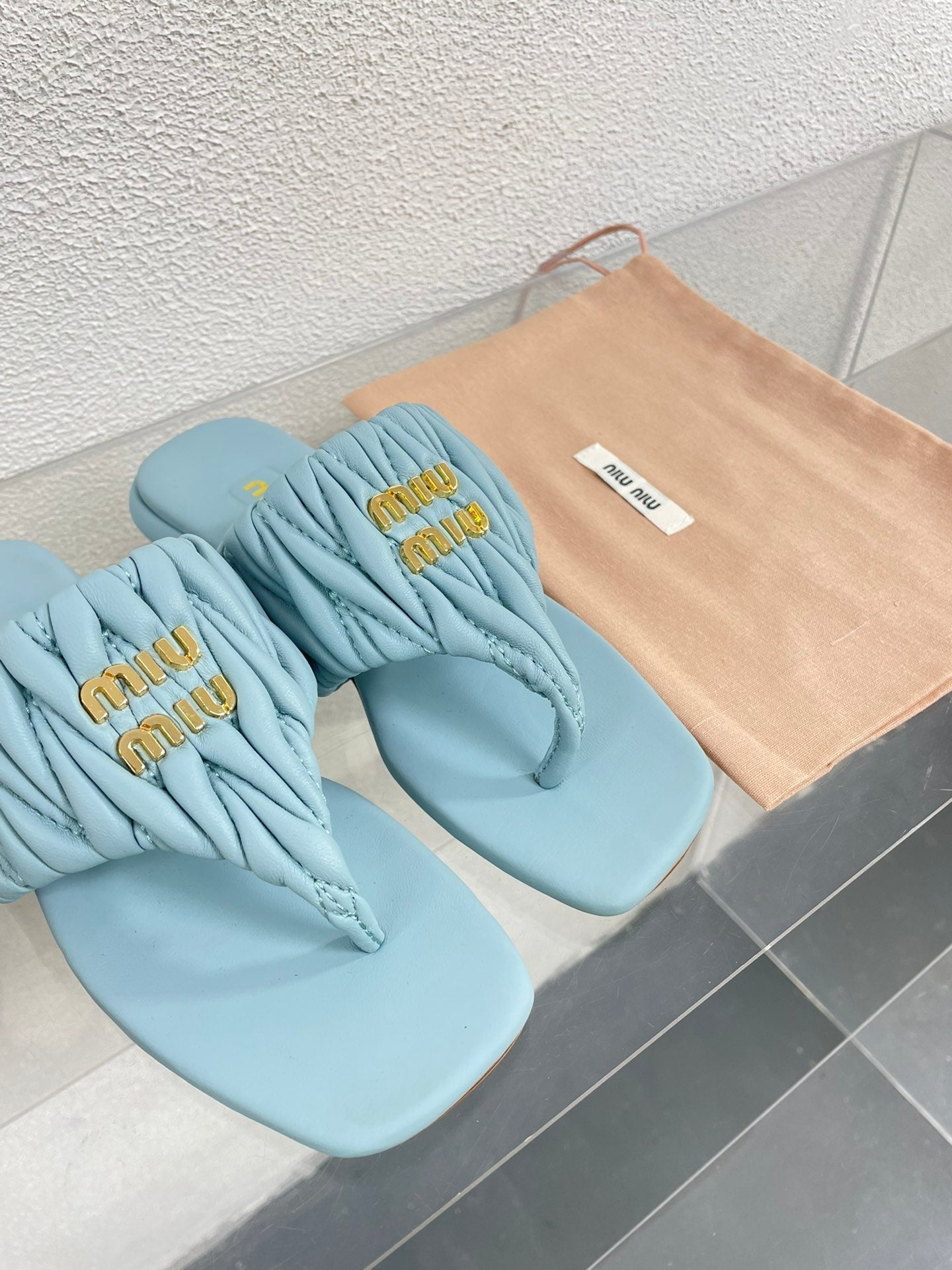 Flip-Flops Baby Blue Leather Stylized - 35